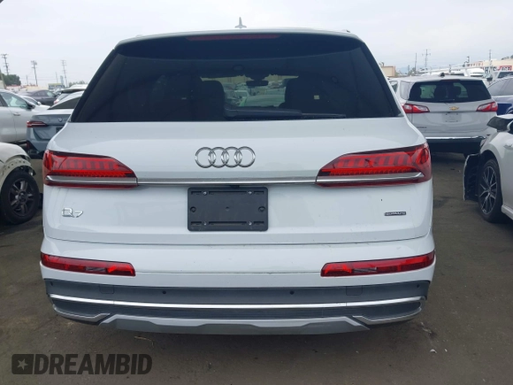 2022 Audi Q7 Premium Plus with VIN WA1LXBF75ND022305, listed as a IAAI auction lot 42169110 with 29,127 mi miles and . Bid and sale history available at DreamBid. Image 16.
