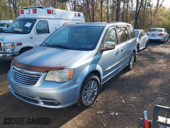 2013 Chrysler Town & Country Touring-L with VIN 2C4RC1CG2DR531435, listed as a IAAI auction lot 42107438 with 119,353 mi miles. Bid and sale history available at carsss.com. Image 2.