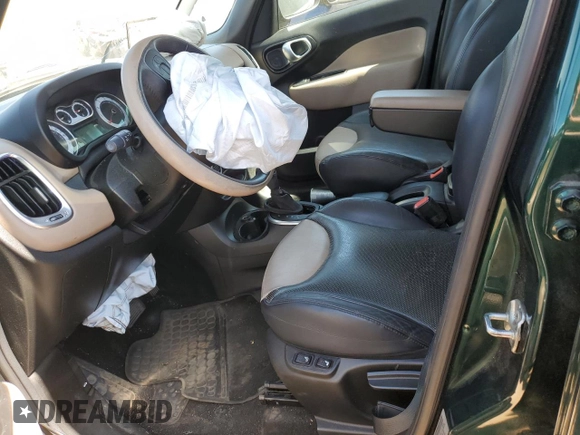 2014 FIAT 500L Lounge with VIN ZFBCFACH8EZ021946, listed as a Copart auction lot 68133844 with 104,017 mi miles and Salvage Title. Bid and sale history available at carsss.com. Image 7.