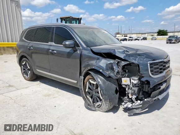 2023 Kia Telluride S with VIN 5XYP64GC6PG338950, listed as a Copart auction lot 62585695 with 72,523 mi miles and Salvage title. Bid and sale history available at DreamBid. Image 4.