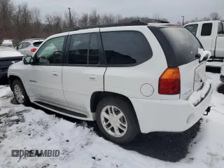 2007 GMC Envoy Denali with VIN 1GKET63M572136349, listed as a Copart auction lot 42797845 with 116,933 mi miles and Salvage Title. Bid and sale history available at carsss.com. Image 2.