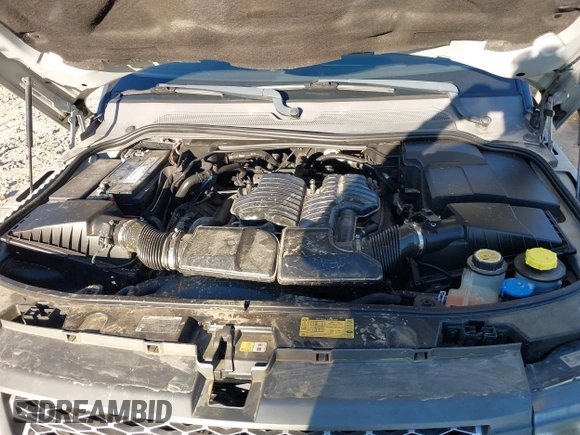 2010 Land Rover Range Rover Sport HSE Lux with VIN SALSK2D48AA216839, listed as a IAAI auction lot 40563810 with 97,361 mi miles and . Bid and sale history available at DreamBid. Image 10.