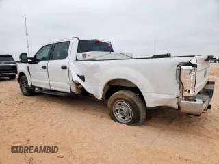 2017 Ford F-250 XL z VIN 1FT7W2A67HEF11151, wystawiony jako Copart lot #57052135 z przebiegiem 237 681 mil mil oraz Szkoda całkowita • Salvage title. Historia ofert i sprzedaży dostępna na DreamBid. Obrazek 2.