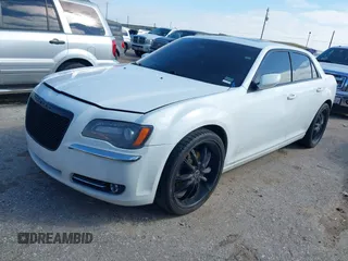 2014 Chrysler 300 with VIN 2C3CCAGG1EH375447, listed as a IAAI auction lot 41604083 with 180,286 mi miles. Bid and sale history available at carsss.com. Image 17.