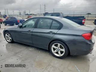 2013 BMW 3 Series 328i z VIN WBA3A5G55DNP24023, wystawiony jako Copart lot #59547315 z przebiegiem 34 131 mil mil oraz Czysty tytuł • Clean title. Historia ofert i sprzedaży dostępna na DreamBid. Obrazek 2.