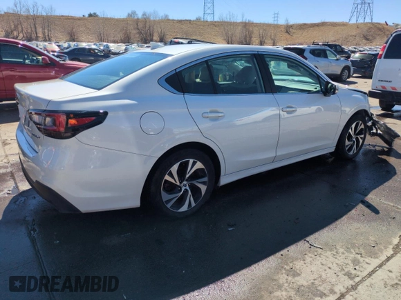 2020 Subaru Legacy Premium z VIN 4S3BWAC6XL3017226, wystawiony jako Copart lot #50627745 z przebiegiem 57 611 mil mil oraz Szkody całkowita. Historia ofert i sprzedaży dostępna na DreamBid. Obrazek 3.