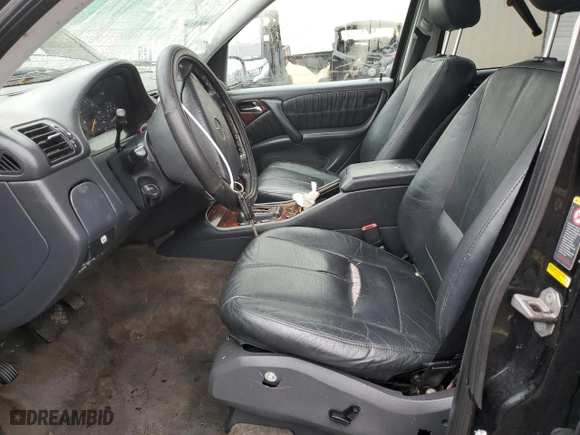 2002 Mercedes-Benz M-Class with VIN 4JGAB54E62A343938, listed as a Copart auction lot 87127184 with 226,811 mi miles and Clean Title. Bid and sale history available at carsss.com. Image 7.