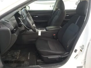 2021 Nissan Sentra SV z VIN 3N1AB8CV5MY327626, wystawiony jako Copart lot #52805325 z przebiegiem 30 260 mil mil oraz Szkoda całkowita • Salvage title. Historia ofert i sprzedaży dostępna na DreamBid. Obrazek 7.