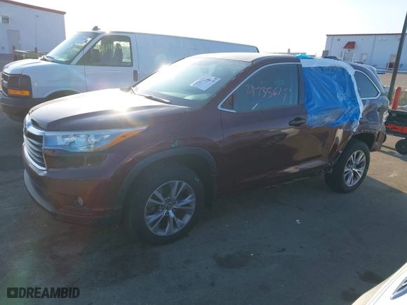 2016 Toyota Highlander LE with VIN 5TDBKRFH7GS294413, listed as a IAAI auction lot 41735619 with 61,176 mi miles. Bid and sale history available at carsss.com. Image 18.