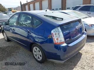 2008 Toyota Prius with VIN JTDKB20U287814638, listed as a IAAI auction lot 41810991 with 183,118 mi miles. Bid and sale history available at carsss.com. Image 3.