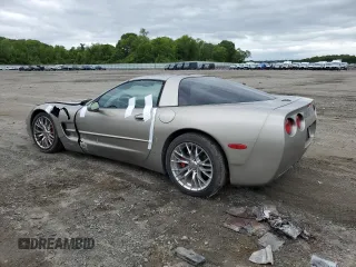 2002 Chevrolet Corvette z VIN 1G1YY22G225125310, wystawiony jako Copart lot #58212875 z przebiegiem 101 173 mil mil oraz Czysty tytuł • Clean title. Historia ofert i sprzedaży dostępna na DreamBid. Obrazek 2.