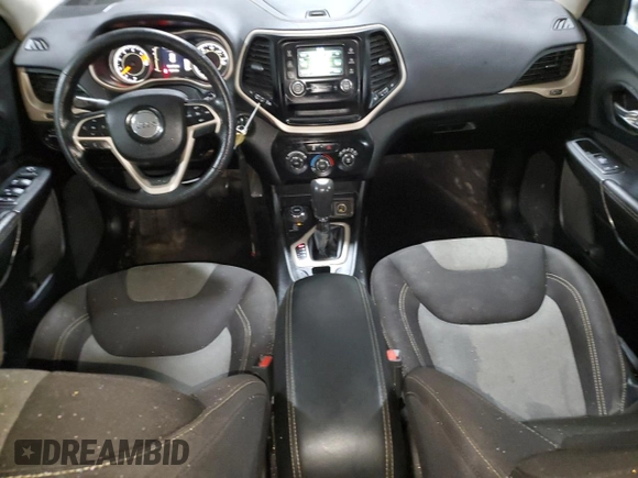 2017 Jeep Cherokee Sport with VIN 1C4PJMAB2HW523967, listed as a Copart auction lot 39271804 with 122,719 mi miles and Clean Title. Bid and sale history available at carsss.com. Image 8.