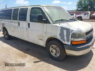 2006 Chevrolet Express Passenger с VIN 1GAHG39UX61138694, выставлен на аукционе IAAI как лот 42845329 с пробегом 110 501 миль миль и . История ставок и продаж доступна на DreamBid. Изображение 1.