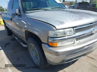 2000 Chevrolet Silverado 1500 LT with VIN 1GCEK19T2YE386163, listed as a IAAI auction lot 42229742 with 251,756 mi miles and . Bid and sale history available at DreamBid. Image 13.