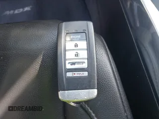 2017 Acura MDX Technology z VIN 5J8YD4H54HL002599, wystawiony jako IAAI lot #42146227 z przebiegiem 143 053 mil mil oraz . Historia ofert i sprzedaży dostępna na DreamBid. Obrazek 11.