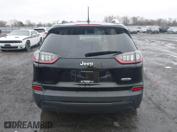 2019 Jeep Cherokee Latitude with VIN 1C4PJLCB1KD339906, listed as a IAAI auction lot 41539248 with 123,243 mi miles and . Bid and sale history available at carsss.com. Image 17.