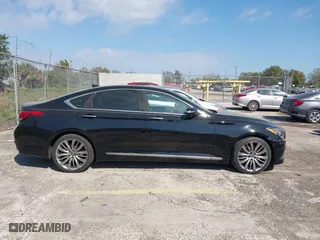 2015 Hyundai Genesis 5.0L with VIN KMHGN4JF0FU081945, listed as a IAAI auction lot 41547186 with 134,956 mi miles. Bid and sale history available at carsss.com. Image 13.
