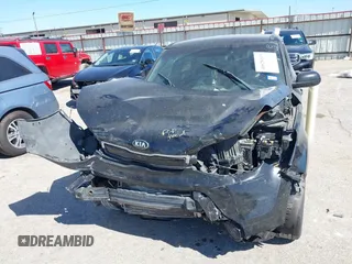 2014 Kia Soul with VIN KNDJN2A26E7069064, listed as a IAAI auction lot 40628119 with 1 mi miles. Bid and sale history available at carsss.com. Image 6.