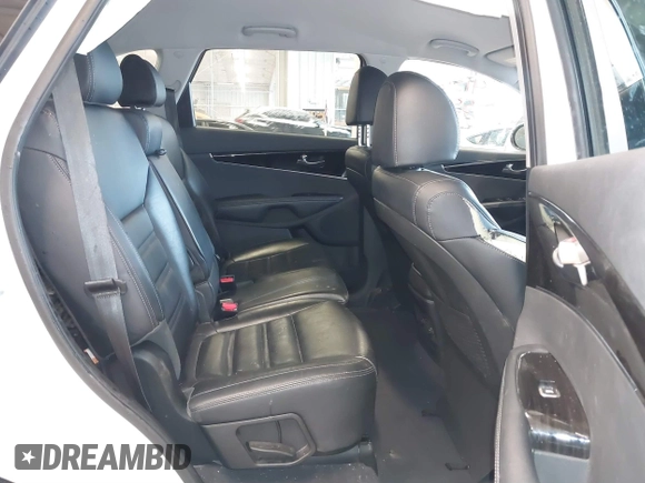 2019 Kia Sorento EX V6 with VIN 5XYPH4A54KG454466, listed as a IAAI auction lot 41565519 with 42,500 mi miles. Bid and sale history available at carsss.com. Image 8.