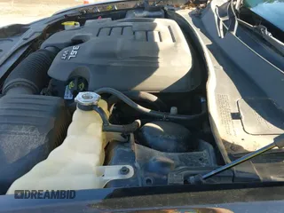 2017 Chrysler 300 C с VIN 2C3CCAKG1HH665117, выставлен на аукционе IAAI как лот 42628044 с пробегом 114 769 миль миль и . История ставок и продаж доступна на DreamBid. Изображение 22.