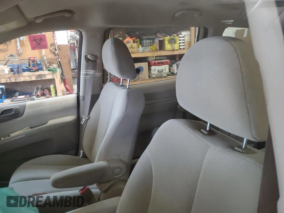 2008 Kia Sedona LX with VIN KNDMB233386235871, listed as a Copart auction lot 70498524 with 0 mi miles and Salvage Title. Bid and sale history available at carsss.com. Image 10.