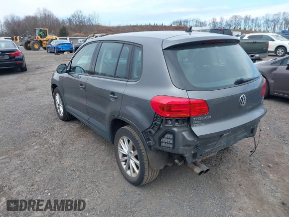 2017 Volkswagen Tiguan S with VIN WVGBV7AX9HK049420, listed as a IAAI auction lot 41838301 with 118,490 mi miles and . Bid and sale history available at DreamBid. Image 3.