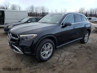 2025 Mercedes-Benz GLC with VIN W1NKM4HB3SF240422, listed as a Copart auction lot 42113595 with 1,727 mi miles and Salvage Title. Bid and sale history available at carsss.com. Image 1.