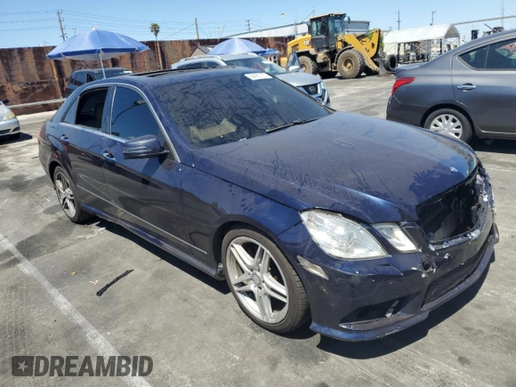 2013 Mercedes-Benz E 350 Luxury with VIN WDDHF5KB9DA731853, listed as a Copart auction lot 56425125 with 127,816 mi miles and Salvage title. Bid and sale history available at DreamBid. Image 4.