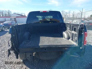 2020 Ford F-150 XL z VIN 1FTEW1C56LKD25620, wystawiony jako IAAI lot #40722456 z przebiegiem 104 333 mil mil oraz . Historia ofert i sprzedaży dostępna na DreamBid. Obrazek 17.