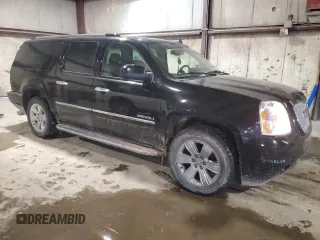 2013 GMC Yukon XL Denali with VIN 1GKS2MEF1DR180473, listed as a Copart auction lot 45348225 with 161,383 mi miles and Salvage Title. Bid and sale history available at carsss.com. Image 4.