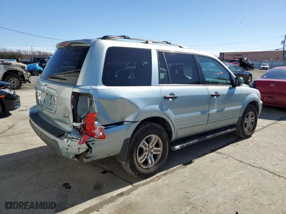 2003 Honda Pilot EX with VIN 2HKYF18623H572890, listed as a Copart auction lot 49452895 with 238,501 mi miles and Salvage Title. Bid and sale history available at carsss.com. Image 3.