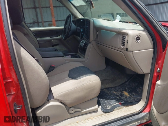 2003 Chevrolet Avalanche with VIN 3GNEC13T03G333427, listed as a IAAI auction lot 42515600 with 178,491 mi miles and . Bid and sale history available at DreamBid. Image 5.