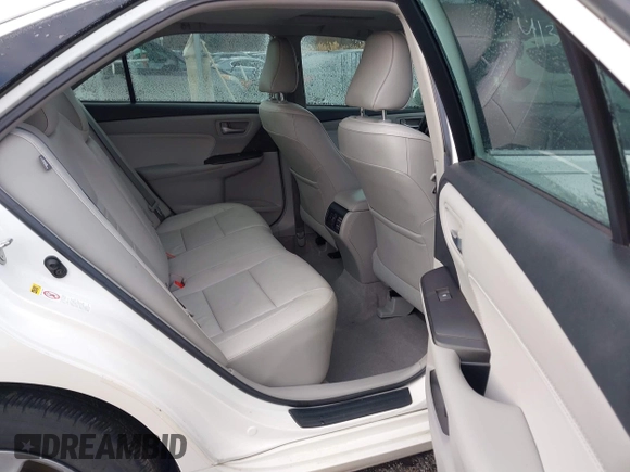 2016 Toyota Camry XSE with VIN 4T1BK1FK2GU570484, listed as a IAAI auction lot 41395359 with 122,852 mi miles. Bid and sale history available at carsss.com. Image 8.