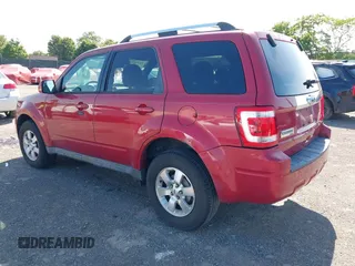 2010 Ford Escape Limited с VIN 1FMCU9EG0AKD06905, выставлен на аукционе IAAI как лот 42389127 с пробегом 116 672 миль миль и . История ставок и продаж доступна на DreamBid. Изображение 6.