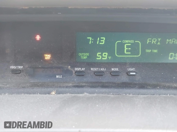 2003 Toyota Avalon XL with VIN 4T1BF28B43U314526, listed as a IAAI auction lot 41887173 with 224,547 mi miles and . Bid and sale history available at carsss.com. Image 7.