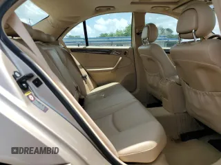 2002 Mercedes-Benz C 230/260/280/320 с VIN WDBRF61J32F155270, выставлен на аукционе Copart как лот 58742125 с пробегом 148 035 миль миль и Списание • Salvage title. История ставок и продаж доступна на DreamBid. Изображение 10.