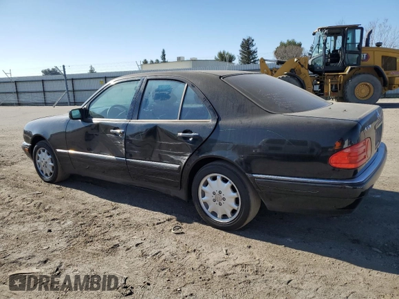 1998 Mercedes-Benz E-Class with VIN WDBJF65F4WA646422, listed as a Copart auction lot 88982785 with 281,524 mi miles and Salvage Title. Bid and sale history available at carsss.com. Image 2.