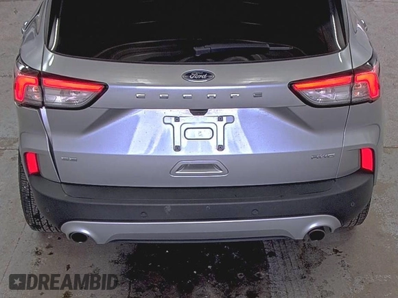 2022 Ford Escape SE with VIN 1FMCU9G60NUB32820, listed as a IAAI auction lot 42556181 with 39,771 mi miles and . Bid and sale history available at DreamBid. Image 3.
