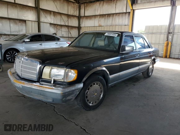 1986 Mercedes-Benz 560 with VIN WDBCA39D7GA259749, listed as a Copart auction lot 70691454 with 186,131 mi miles and Clean Title. Bid and sale history available at DreamBid. Image 1.