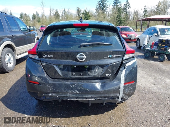 2019 Nissan LEAF SV z VIN 1N4AZ1CPXKC320748, wystawiony jako IAAI lot #41953264 z przebiegiem 35 080 mil mil oraz . Historia ofert i sprzedaży dostępna na DreamBid. Obrazek 16.