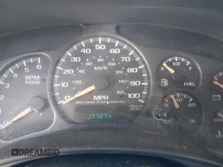 2002 Chevrolet Tahoe Z71 with VIN 1GNEK13ZX2R188032, listed as a IAAI auction lot 41835961 with 177,874 mi miles. Bid and sale history available at carsss.com. Image 7.