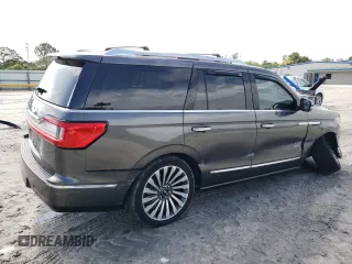 2018 Lincoln Navigator Reserve z VIN 5LMJJ2LT9JEL01026, wystawiony jako Copart lot #58934324 z przebiegiem 50 480 mil mil oraz Szkoda całkowita • Salvage title. Historia ofert i sprzedaży dostępna na DreamBid. Obrazek 3.