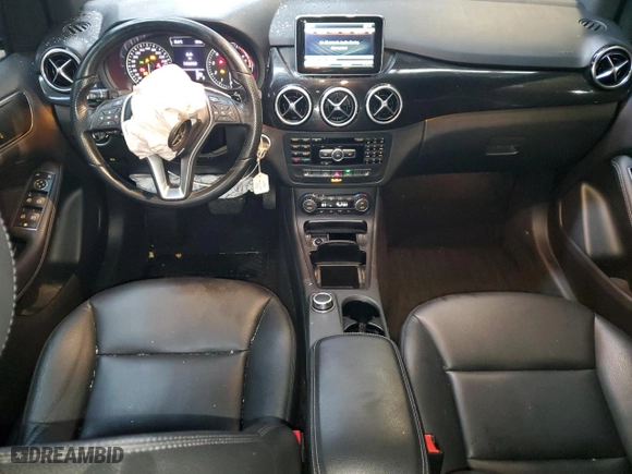 2014 Mercedes-Benz B-Class B 250 Sports Tourer with VIN WDDMH4EB2EJ248589, listed as a Copart auction lot 43071585 with 146,652 mi miles and Salvage Title. Bid and sale history available at carsss.com. Image 8.