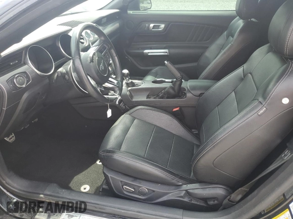 2019 Ford Mustang GT z VIN 1FA6P8CF5K5174615, wystawiony jako Copart lot #54683285 z przebiegiem 53 964 mil mil oraz Szkoda całkowita • Salvage title. Historia ofert i sprzedaży dostępna na DreamBid. Obrazek 7.