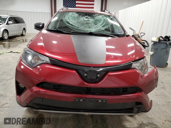 2018 Toyota RAV4 XLE with VIN 2T3RFREV1JW796091, listed as a Copart auction lot 49868845 with 71,878 mi miles and Salvage Title. Bid and sale history available at DreamBid. Image 5.