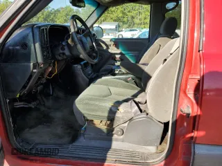 2002 Chevrolet Silverado 1500HD LT z VIN 1GCGK13UX2F163509, wystawiony jako Copart lot #73054424 z przebiegiem 438 736 mil mil oraz Szkoda całkowita • Salvage title. Historia ofert i sprzedaży dostępna na DreamBid. Obrazek 7.