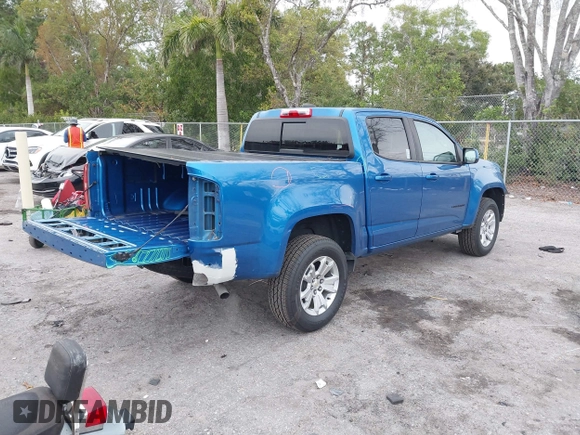 2021 Chevrolet Colorado 2WD LT with VIN 1GCGSCEA0M1147592, listed as a IAAI auction lot 41642125 with 70,179 mi miles. Bid and sale history available at carsss.com. Image 4.