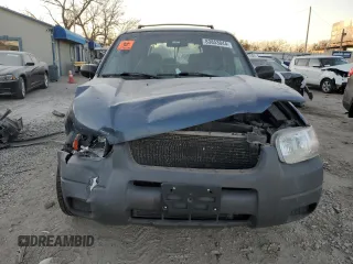 2001 Ford Escape XLS with VIN 1FMYU02191KA64617, listed as a Copart auction lot 83853044 with 187,594 mi miles and Salvage Title. Bid and sale history available at carsss.com. Image 5.