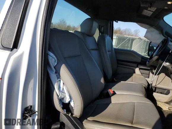 2021 Ford F-250 XLT z VIN 1FTBF2B69MEC28981, wystawiony jako Copart lot #47862774 z przebiegiem 28 712 mil mil oraz Szkoda całkowita • Salvage title. Historia ofert i sprzedaży dostępna na DreamBid. Obrazek 11.