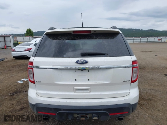 2011 Ford Explorer XLT with VIN 1FMHK8D83BGA83862, listed as a IAAI auction lot 42565783 with 152,406 mi miles and . Bid and sale history available at DreamBid. Image 16.